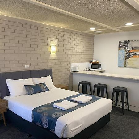 Tatura Country Motel Экстерьер фото