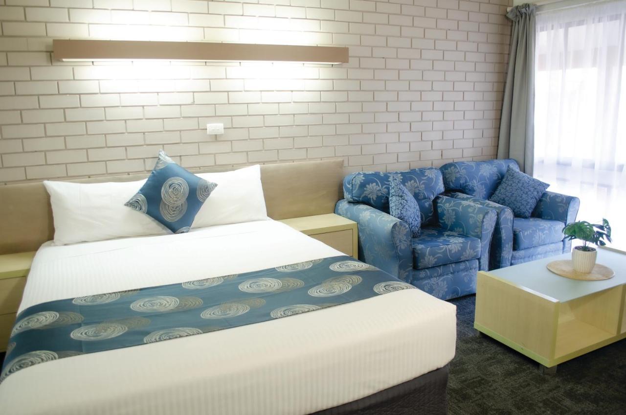Tatura Country Motel Экстерьер фото