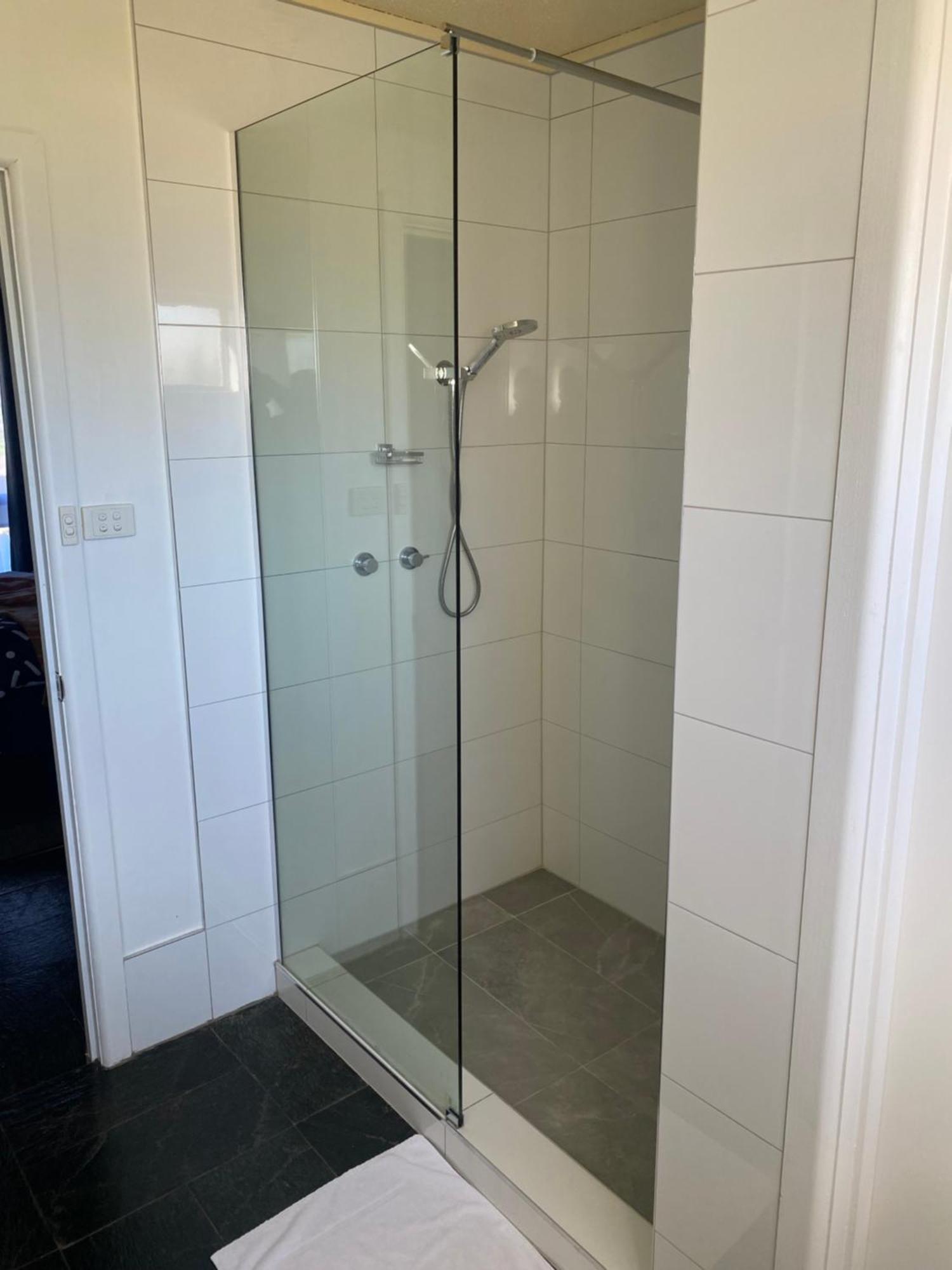 Tatura Country Motel Экстерьер фото
