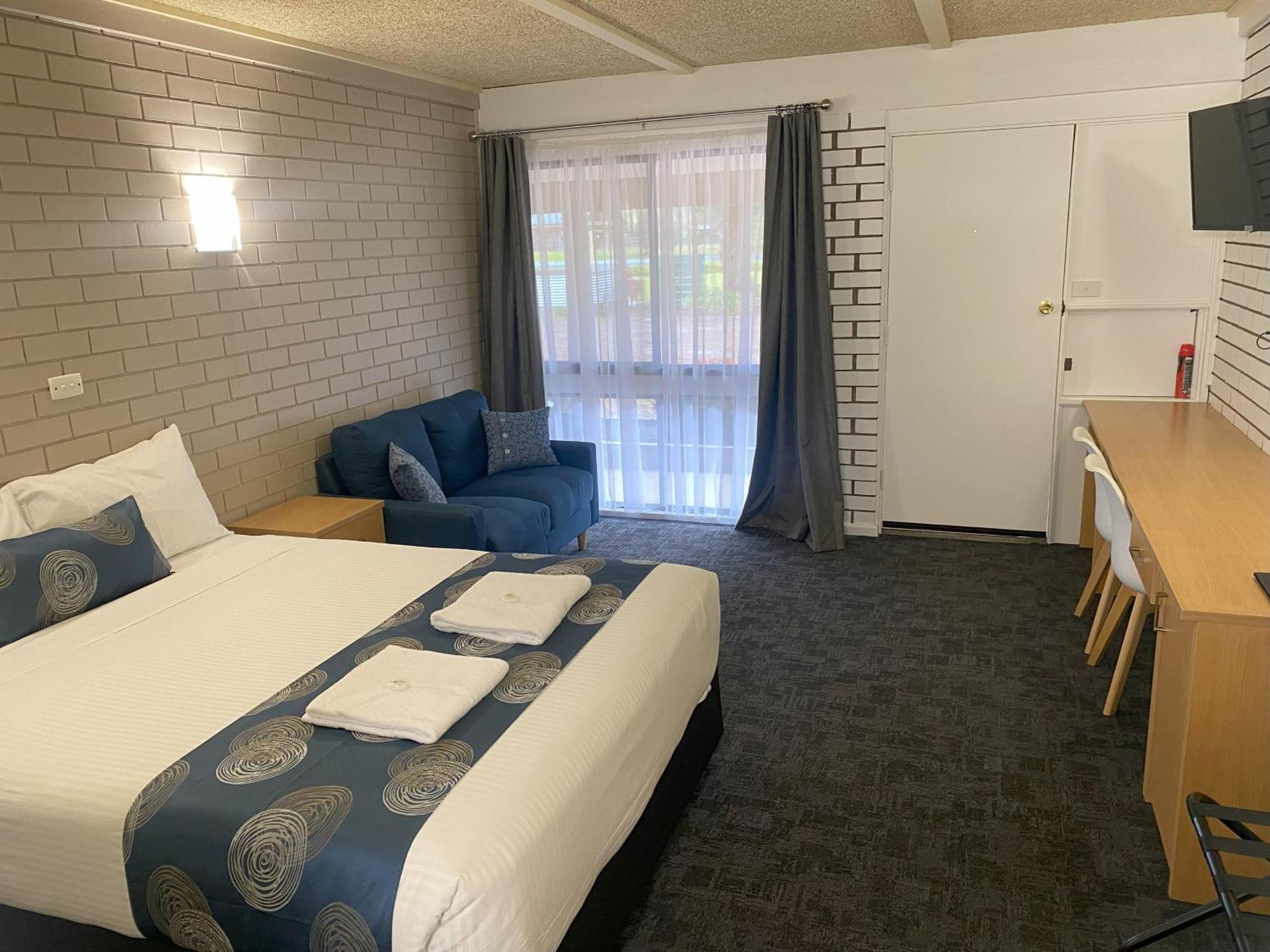 Tatura Country Motel Экстерьер фото